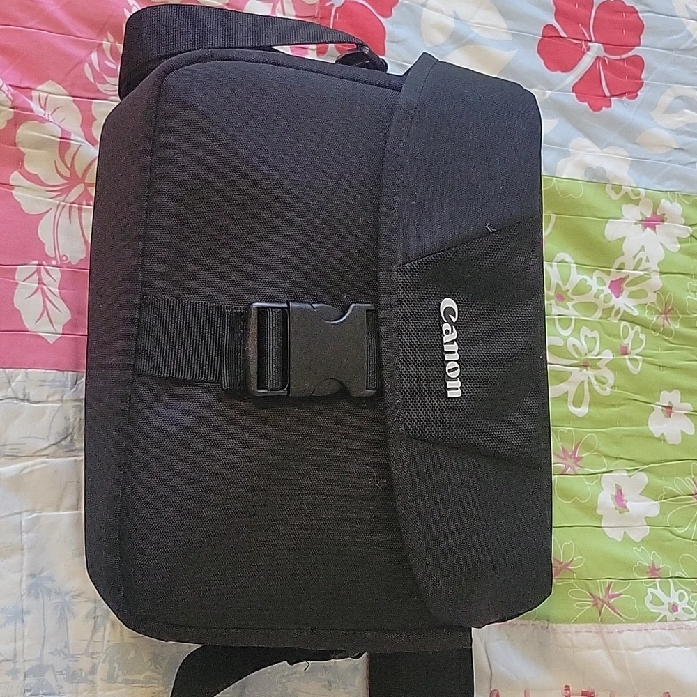 Canon EOS T6 Bundle